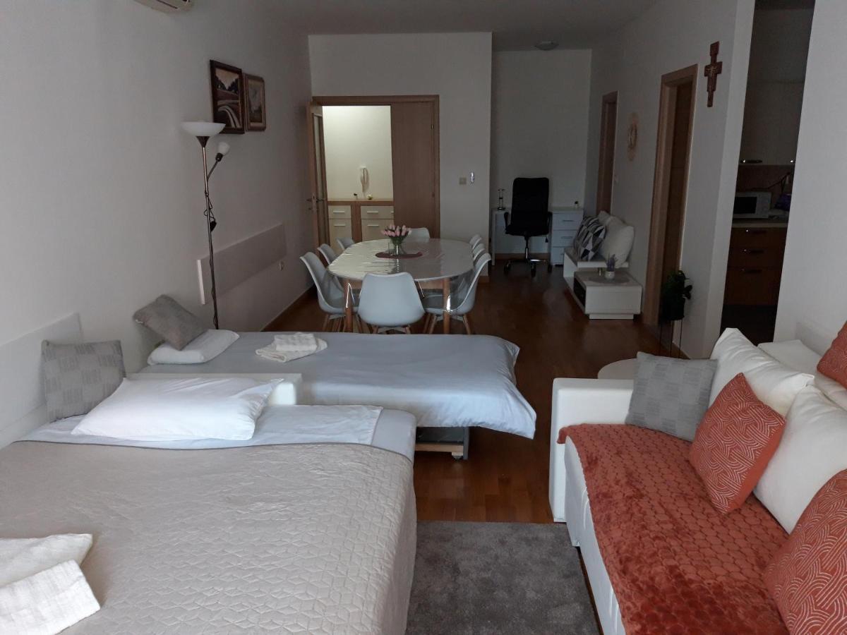Marys Home Apartment Medugorje المظهر الخارجي الصورة